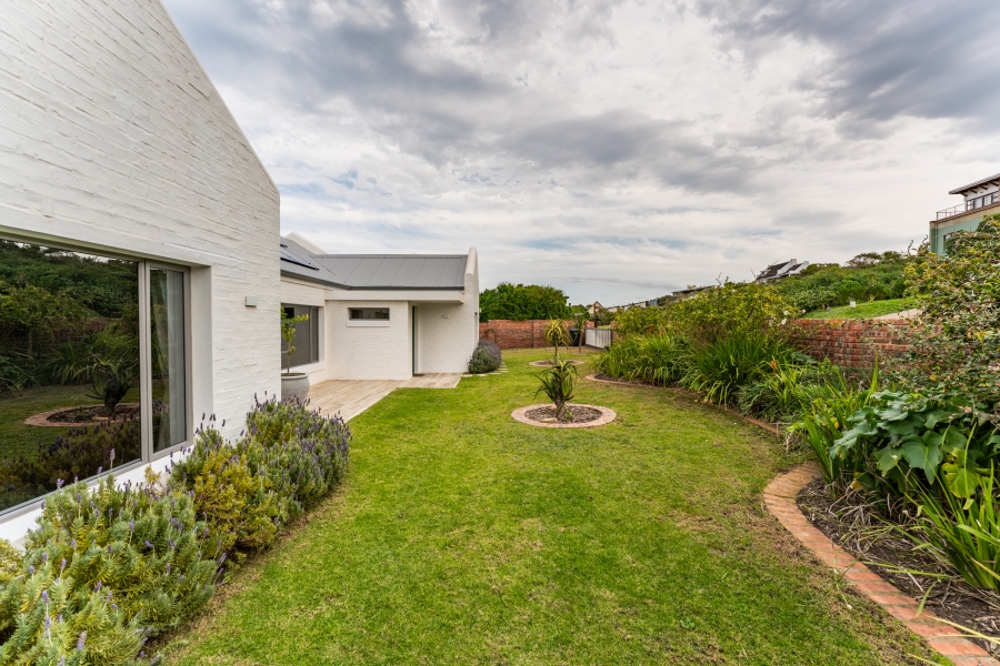 4 Bedroom Property for Sale in Cape St Francis Eastern Cape